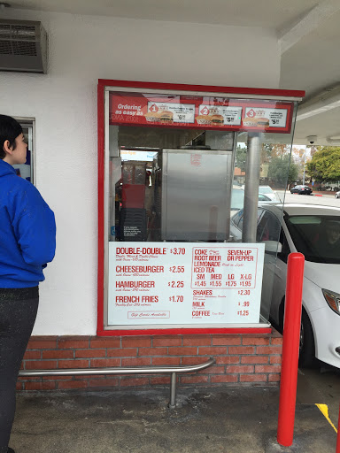 Hamburger Restaurant «In-N-Out Burger», reviews and photos, 420 N Santa Anita Ave, Arcadia, CA 91006, USA