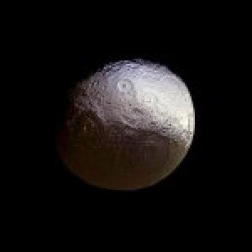 Saturns Two Faced Moon Iapetus