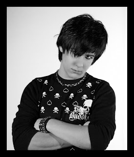 Mens Emo Hairstyles Pictures - Teen Emo Hairstyle Ideas