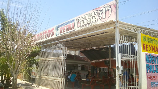 Burritos Reyna, 15 1302, División del Nte III Etapa, 31064 Chihuahua, Chih., México, Restaurante de comida para llevar | CHIH