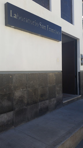 Laboratorio San Francisco, Calle Cuarta Nte. Pte. 34, Guadalupe, 30020 Comitán de Domínguez, Chis., México, Laboratorio | CHIS