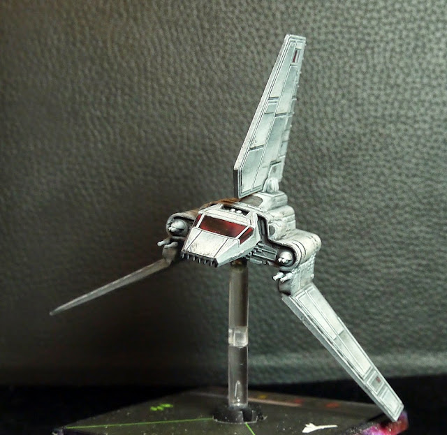 [CDA 2014] X-Wing  - Page 5 Xwing-repaint-lambda-imperial-shuttle-front