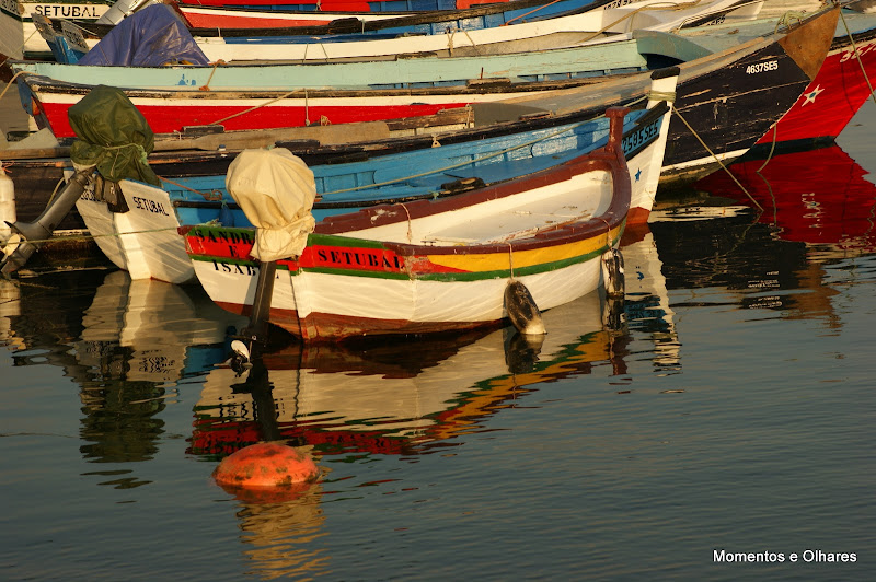 Barcos na doca dos pescadores