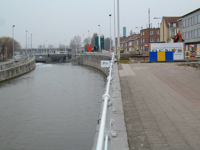 Canal Bruxelles-Charleroi  partie Flamande Halle(Lembeek) - Sint-Pieters-Leeuw - EV5 - Eurovelo 5 - F20 Voorlopig_2_maart_2013%2520309