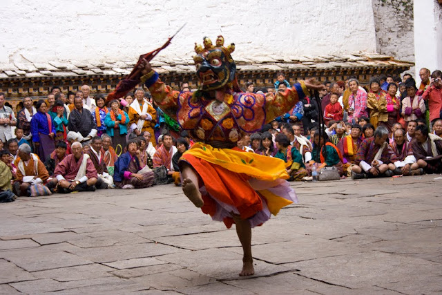 Bailes del festival de Paro, Bután