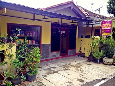 Photos of Dokter Hewan Ungaran - drh. R. Beni Hamdani