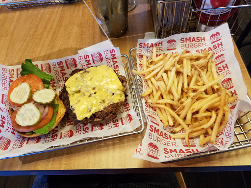 Hamburger Restaurant «Smashburger», reviews and photos, 56 Haddonfield Rd, Cherry Hill, NJ 08002, USA