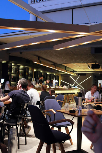 Lavo cafe bar