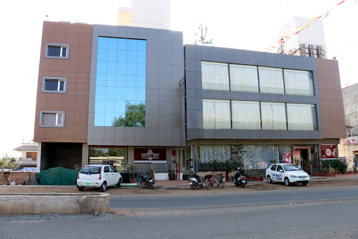 Hotel Dev International : chhindwara, Khajri Road, Sinchai Colony, Mohan Nagar, Chhindwara, Madhya Pradesh 480001, India, Hotel, state MP