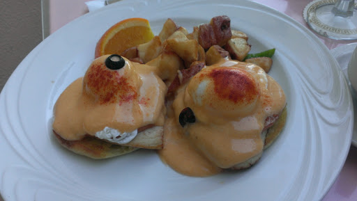 The New Otani Kaimana Beach Hotel