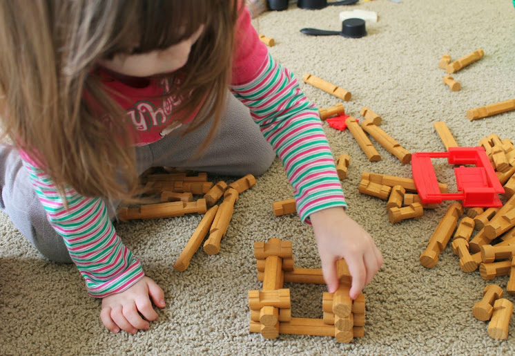 Building with the Lincoln Logs Redfield Ranch Set