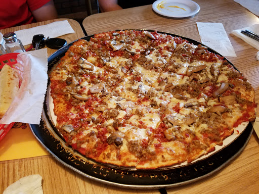 Pizza Restaurant «Pizza King», reviews and photos, 637 E 5th St, Connersville, IN 47331, USA