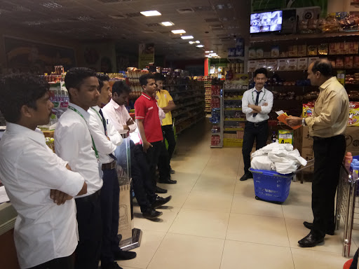 Nesto Supermarket, Karama Corniche,Al Nakheel, Near Chamber Of Commerce - Ajman - United Arab Emirates, Store, state Ajman
