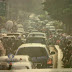 El típico tópico de los atascos de tráfico en Jakarta (Indonesia)