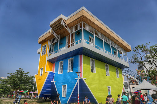 Pier2 Art Center