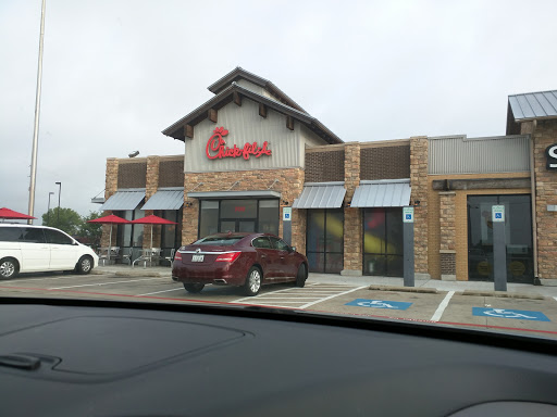 Fast Food Restaurant «Chick-fil-A», reviews and photos, 3130 I-30 Frontage Rd, Greenville, TX 75402, USA