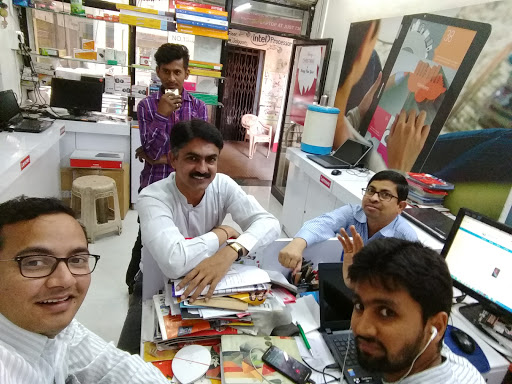 Maruti Computers - Lenovo Store, 294, A Wing, Ground Floor, Golani Market, Navi Peth, Jalgaon, Maharashtra 425001, India, Electrical_Repair_Shop, state MH