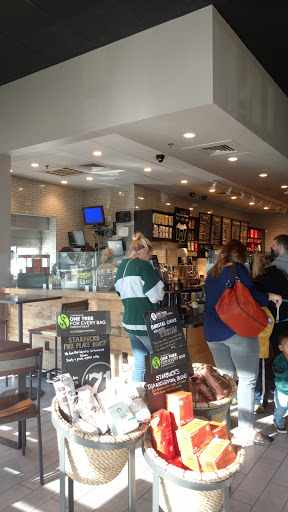 Coffee Shop «Starbucks», reviews and photos, 7190 E Point Douglas Rd S, Cottage Grove, MN 55016, USA