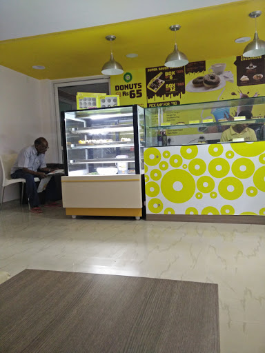 Donut House, 13, Muthumariamman Koil St, Janki Nagar Annex, Venkateshwara Nagar, Valasaravakkam, Chennai, Tamil Nadu 600087, India, Doughnut_Shop, state TN