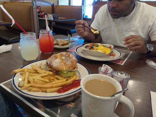 Family Restaurant «Bob Evans», reviews and photos, 3860 Flagg Ln, Lake Mary, FL 32746, USA