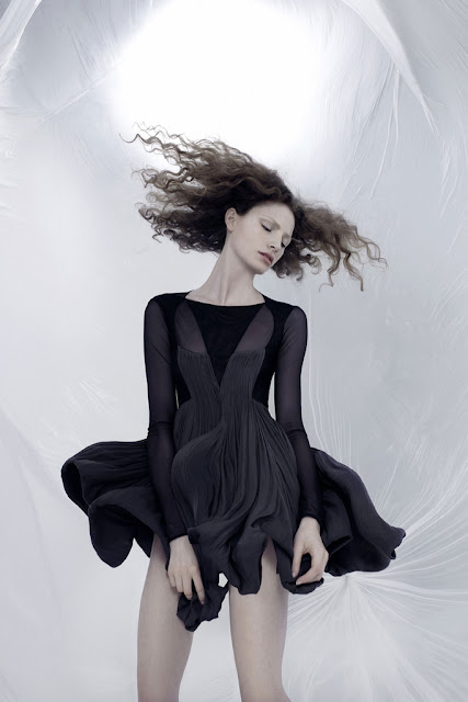 What's up! trouvaillesdujour: Yiqing Yin's dream collection