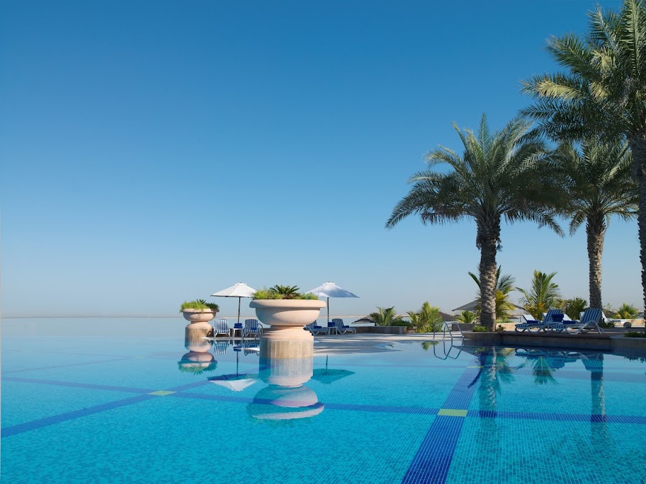 Al Raha Beach Hotel