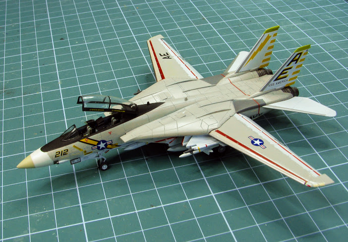 F-14%2B052.jpg