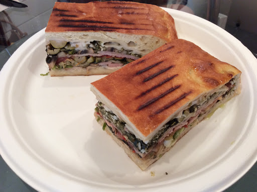 Nyam Nyam Café