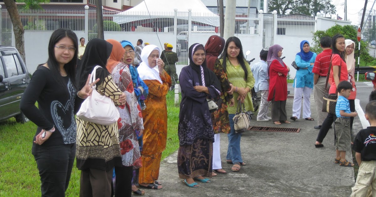 Rumah Mesra Rakyat Di Sibu Sarawak - Ceria Bulat t