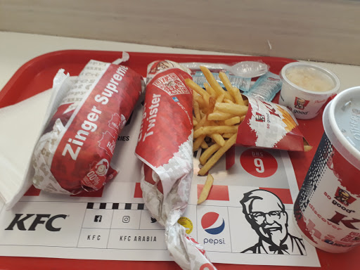KFC JAFZA Branch, Enoc Petrol Station, Jebel Ali Free Zone Food Court - Dubai - United Arab Emirates, Fast Food Restaurant, state Dubai