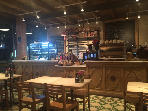 Le Pain Quotidien Horacio