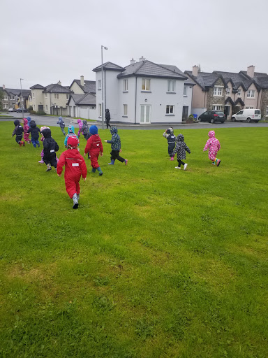 Cairde Early Learning Centre logo