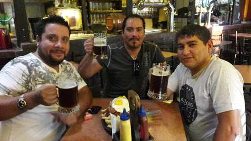 Rústico Brew Pub, Calle Renaico 3001, Maipú, Santiago, Región Metropolitana, Chile, Bar | Región Metropolitana de Santiago