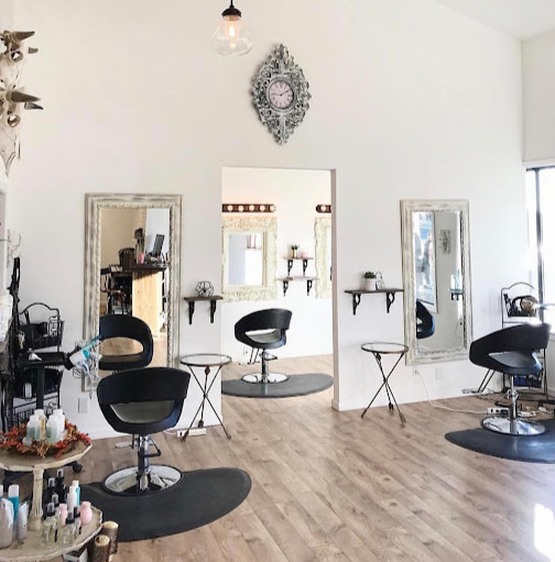 Lush Salon