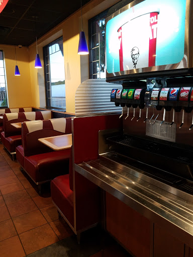 Fast Food Restaurant «KFC», reviews and photos, 4080 Portage St NW, North Canton, OH 44720, USA