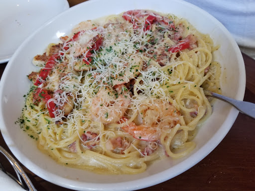 Italian Restaurant «Olive Garden», reviews and photos, 3600 Westown Pkwy, West Des Moines, IA 50266, USA