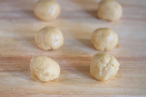 photo of the dough seperated into balls