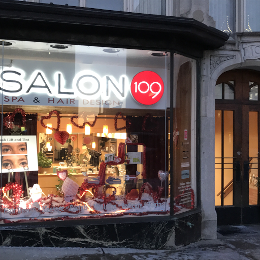 Salon 109