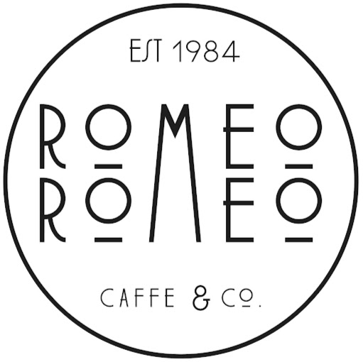 Café Romeo Romeo logo