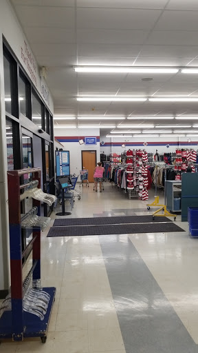 Thrift Store «Eau Claire Goodwill Retail Store & Training Center», reviews and photos