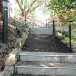 Hodgson Ave steps (258515)