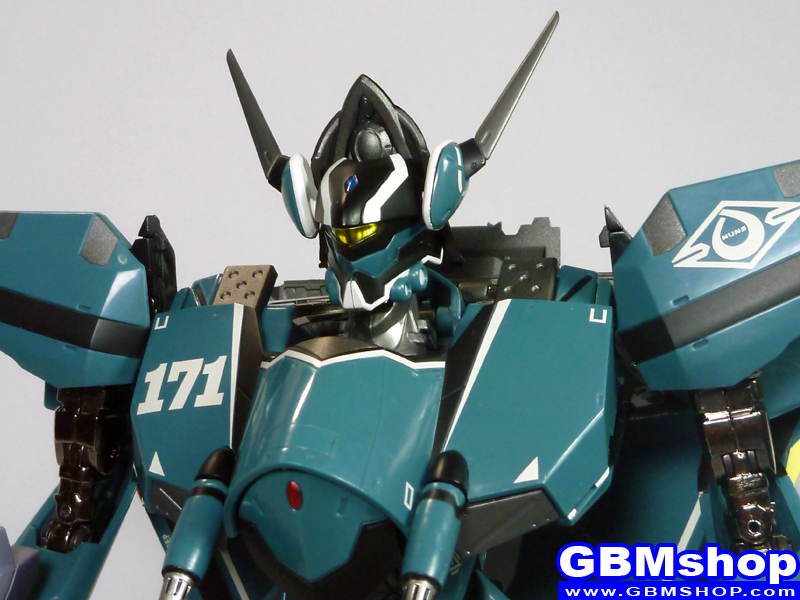 Macross Frontier VF-171 Nightmare Plus General Machine Battroid Mode