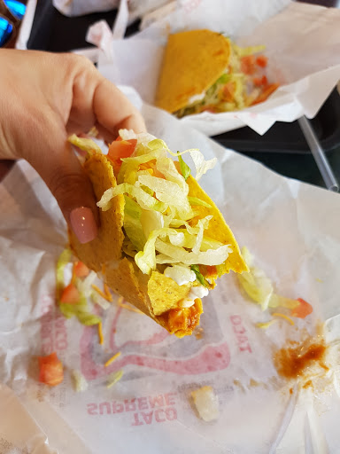 Mexican Restaurant «Taco Bell», reviews and photos, 4870 NW 183rd St, Carol City, FL 33055, USA