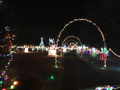 Tourist Attraction «Chads Winter Wonderland», reviews and photos, 791 Old Laguardo Rd E, Lebanon, TN 37087, USA