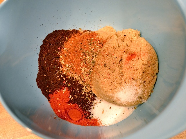 coffee rub dry ingredients in mixing bowl 
