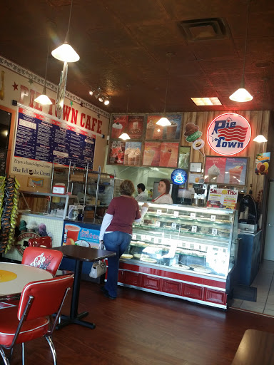 Cafe «Pie Town Cafe», reviews and photos, 19075 I-45, Shenandoah, TX 77385, USA