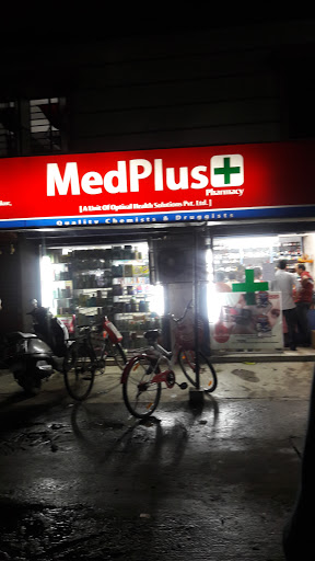 Medplus, 11/2, Barasat Road, PO: Nonachandanpukur, PS: Titagarh, Dist 24 Pgs ,N, Kolkata, West Bengal 700122, India, Medical_Supply_Store, state WB