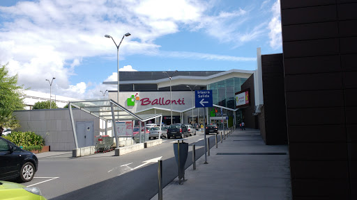 Centro Comercial Ballonti