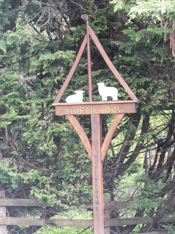 Shipmeadow village sign