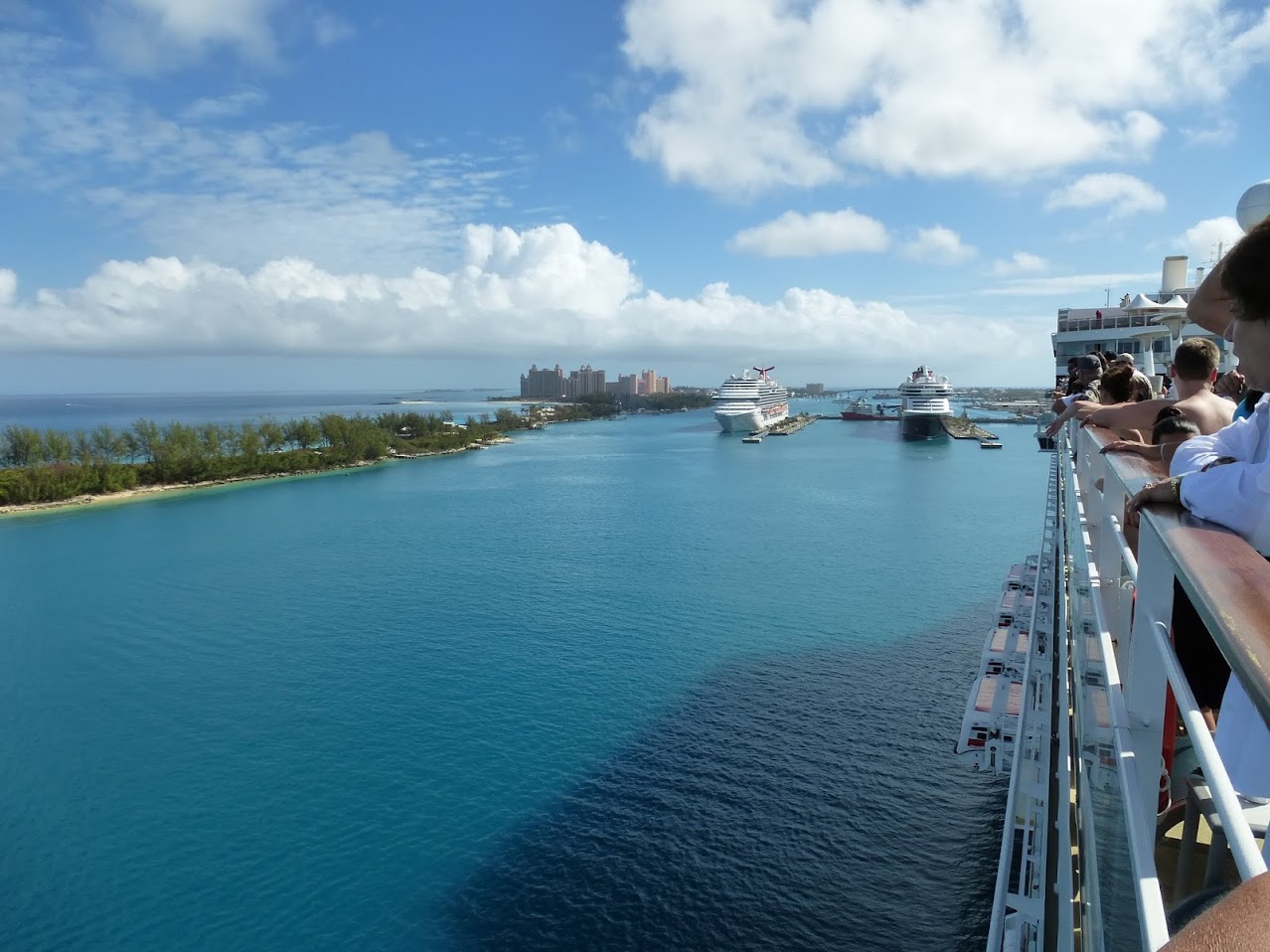 Norwegian Epic, Карибы, декабрь 2012. Хотели испортить отпуск? Не дождетесь!